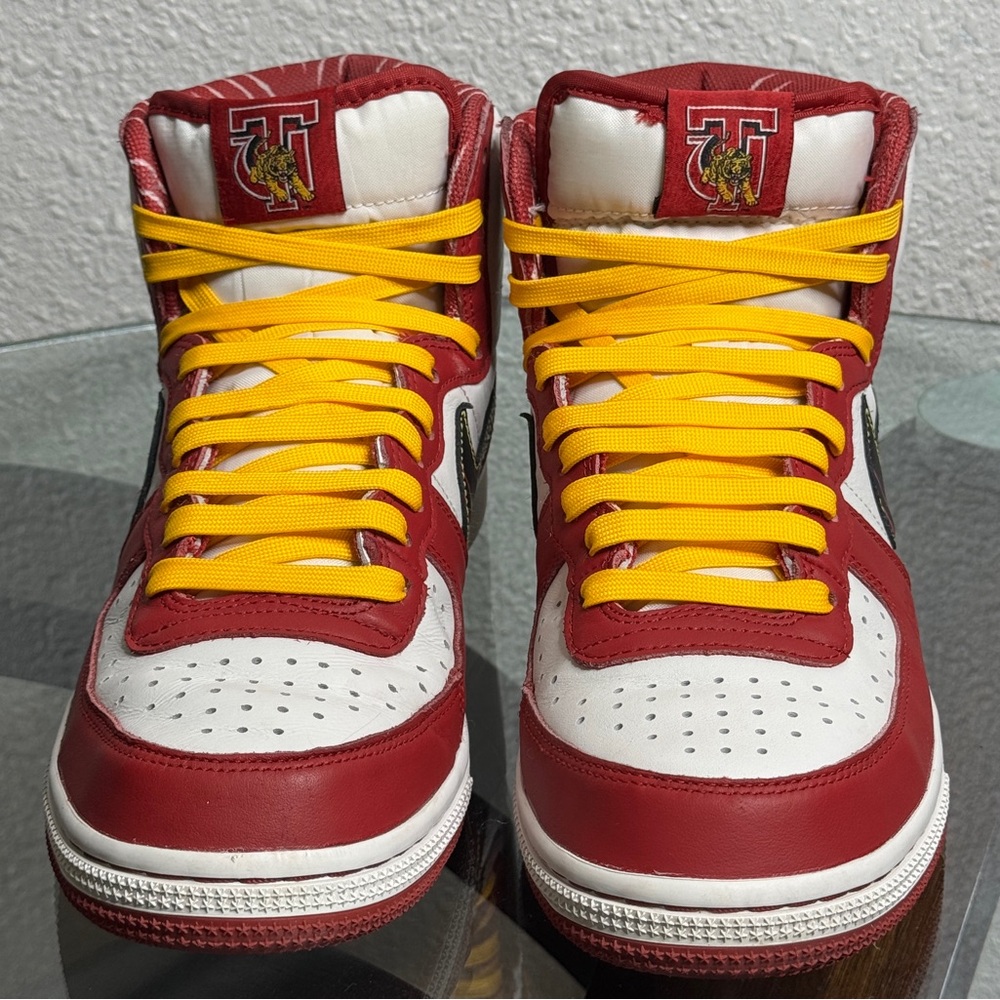 Nike Tuskegee University x Terminator
High 'Golden